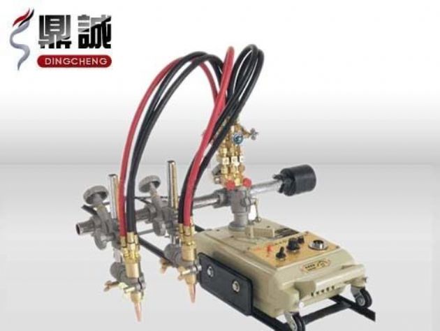 點擊查看詳細信息<br>標題：雙頭多頭火焰切割機 閱讀次數：4729