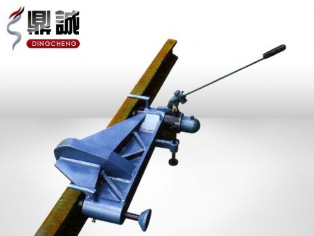 點擊查看詳細信息<br>標題：水平液壓彎軌機 閱讀次數：4978