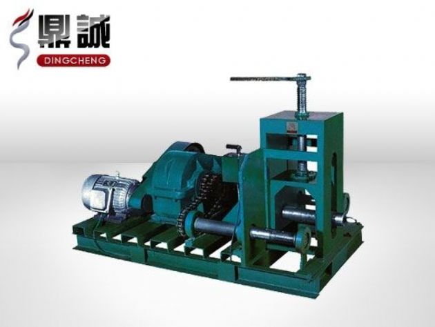 點擊查看詳細信息<br>標題：臥式多功能滾動彎管機 閱讀次數：4895